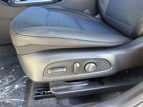 New 2026 Buick Envista Preferred w/ Convenience I Package FWD image 12