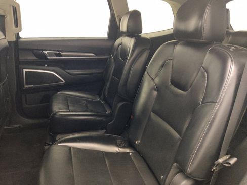 Used 2020 Kia Telluride S AWD/4WD image 18