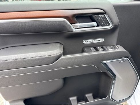 New 2026 GMC Sierra 1500 Denali w/ Denali Reserve Package image 9