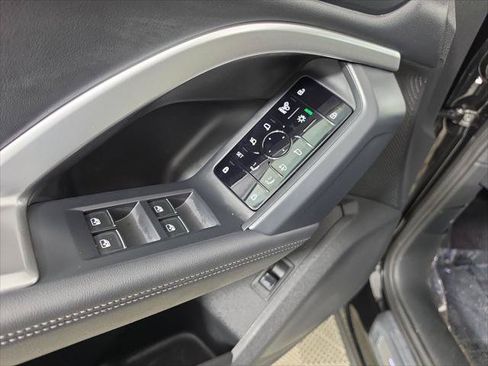 Certified 2025 Audi Q5 Premium Plus AWD/4WD image 20