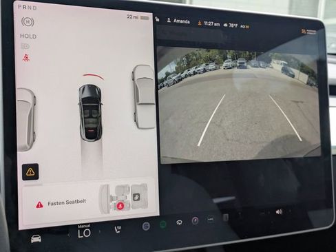 Used 2022 Tesla Model Y Performance AWD/4WD image 24