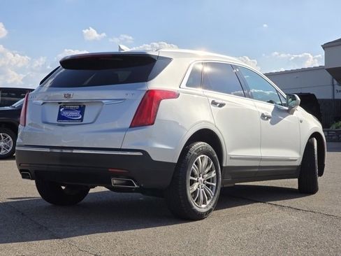 Used 2017 Cadillac XT5 Luxury image 27