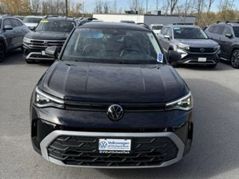 Certified 2025 Volkswagen Taos S image 2