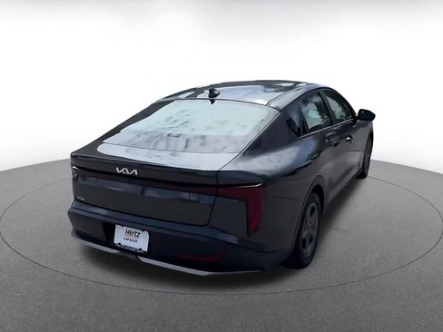 Used 2025 Kia K4 LXS FWD image 12