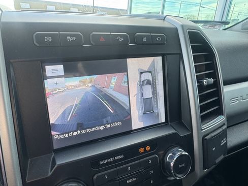 Used 2021 Ford F250 Lariat w/ Lariat Ultimate Package image 18