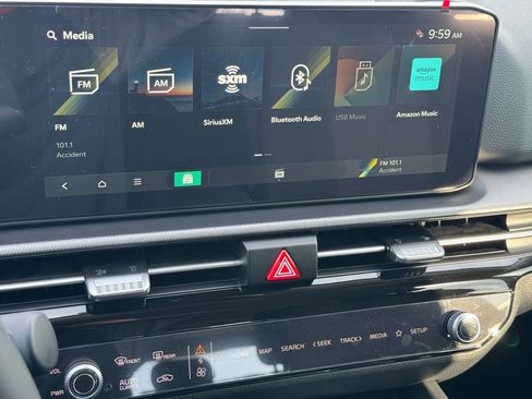 New 2026 Kia Sportage S AWD/4WD image 17