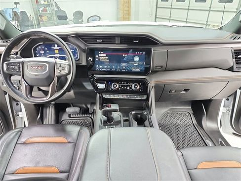 Used 2023 GMC Sierra 1500 AT4 w/ AT4 Preferred Package image 26