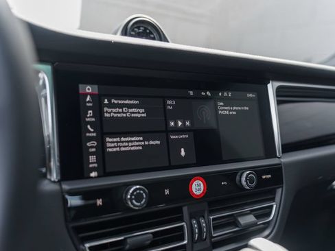 New 2026 Porsche Macan Turbo AWD/4WD image 25