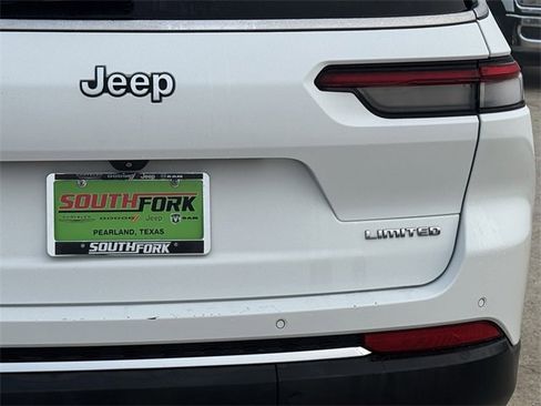 Used 2021 Jeep Grand Cherokee L Limited image 6