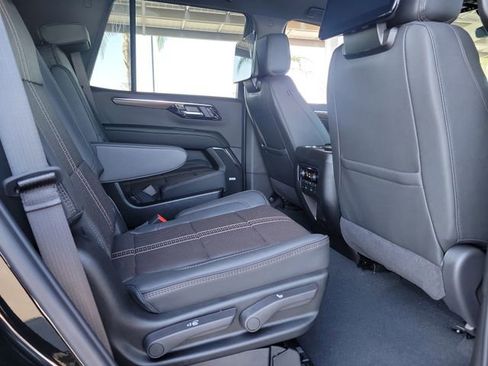 New 2026 Chevrolet Tahoe High Country AWD/4WD image 18