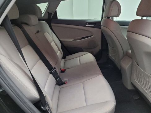 Used 2016 Hyundai Tucson SE w/ Option Group 02 image 19