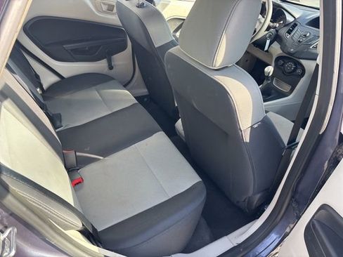 Used 2012 Ford Fiesta S image 5