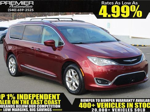 Used 2018 Chrysler Pacifica Touring-L Plus w/ Advanced Safetytec Group image 1