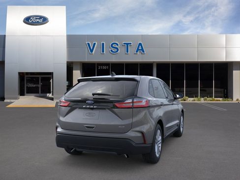 New 2024 Ford Edge SE image 8