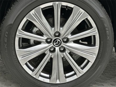 Used 2023 MAZDA CX-9 Signature image 10