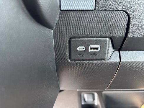 Used 2023 Chevrolet Brightdrop 600 w/ Active Safety Package 2 AWD/4WD image 24