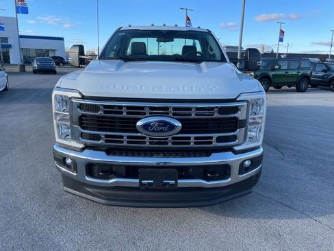 New 2025 Ford F350 XL w/ XL Chrome Package image 3