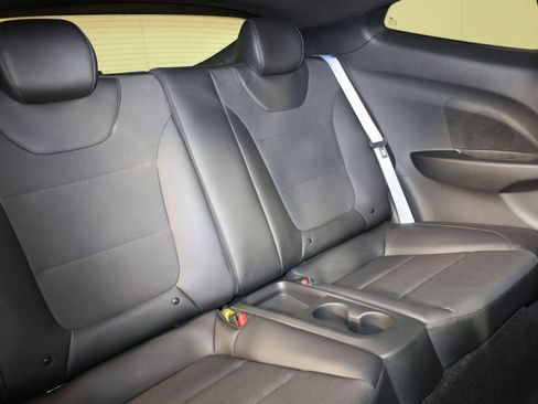 Used 2022 Hyundai Veloster N image 10