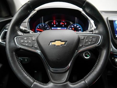 Used 2020 Chevrolet Equinox Premier image 31