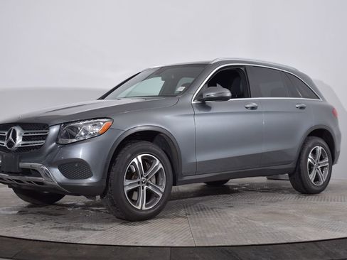 Used 2018 Mercedes-Benz GLC 300 4MATIC image 1