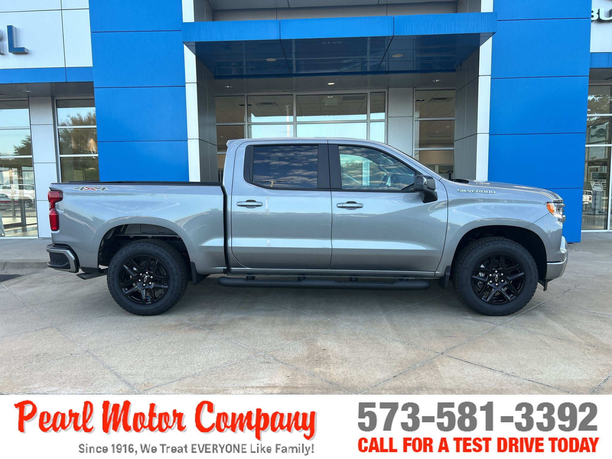 New 2026 Chevrolet Silverado 1500 RST w/ RST Select Package AWD/4WD image 3