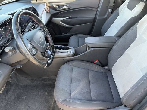 Used 2024 Chevrolet Trax RS w/ Driver Confidence Package FWD image 18