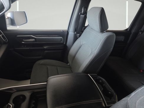 Used 2019 RAM 1500 Big Horn AWD/4WD image 21