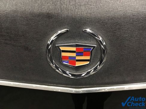 Used 2011 Cadillac DTS Limousine image 14