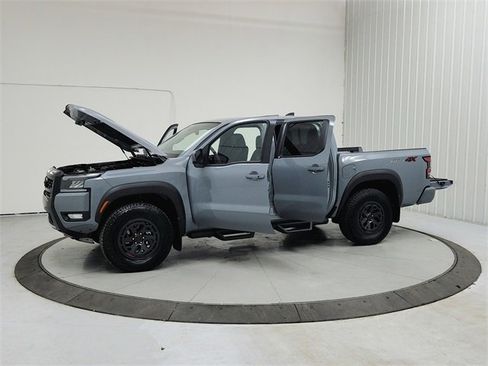 New 2026 Nissan Frontier PRO-4X image 11