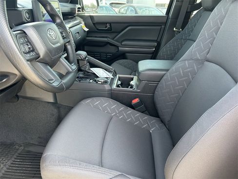 New 2026 Toyota Tacoma SR5 image 11