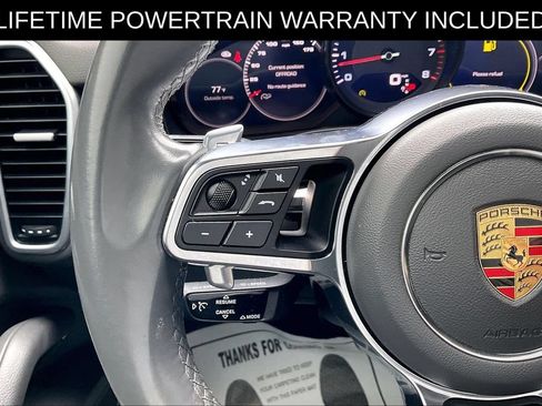 Used 2020 Porsche Cayenne AWD/4WD image 17