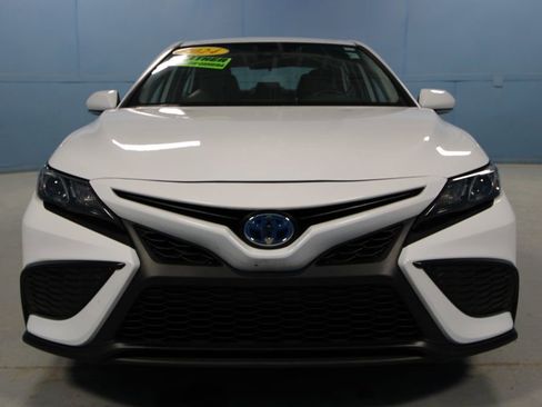 Used 2024 Toyota Camry SE FWD image 23