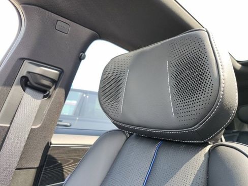 New 2026 Cadillac Lyriq V w/ LPO, Floor Liner Package image 33