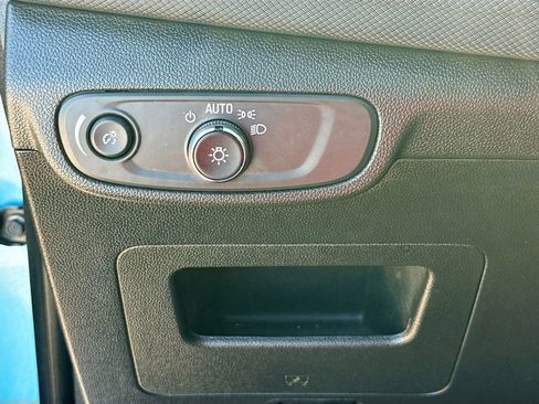 Used 2025 Chevrolet TrailBlazer ACTIV w/ Convenience Package FWD image 10