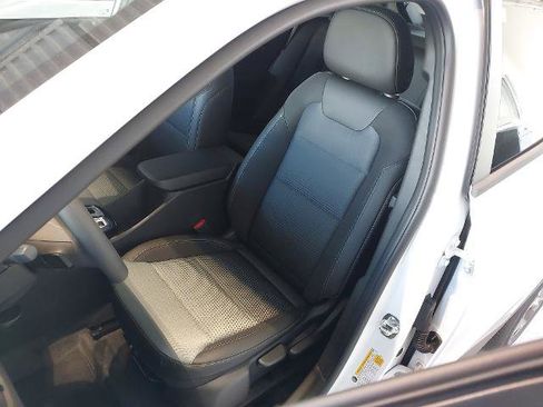 New 2026 Chevrolet Trax LT image 23