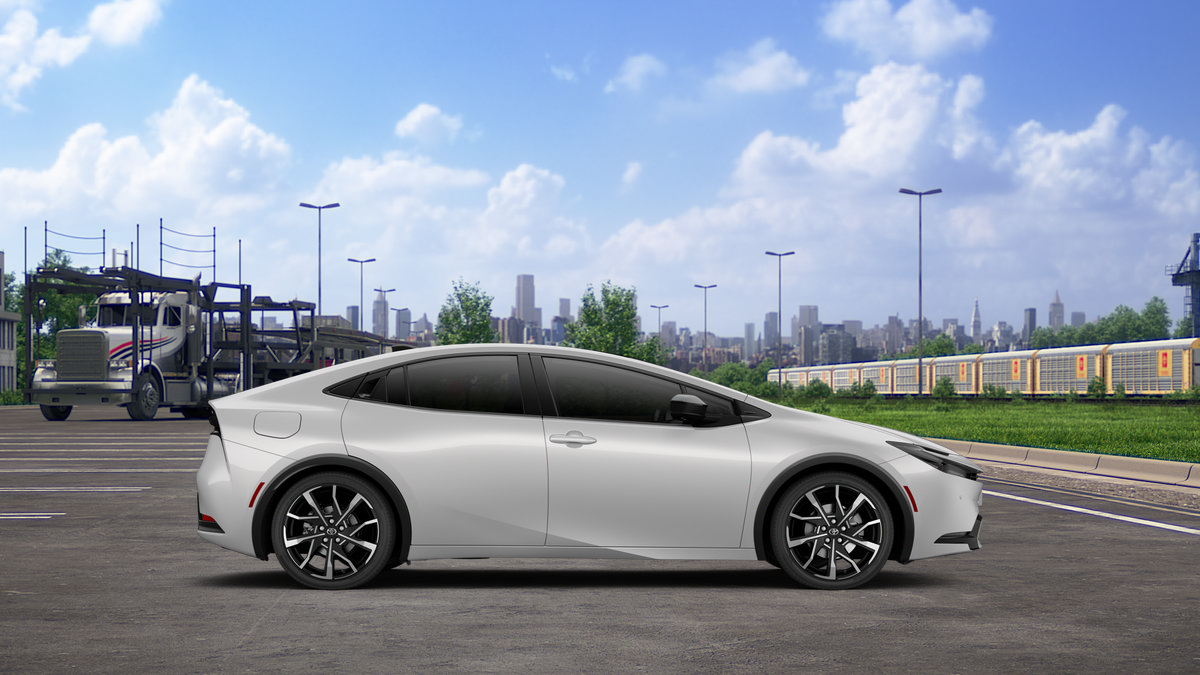 New 2027 Toyota Prius Plug-In Hybrid w/ Limited Premium Package FWD image 36
