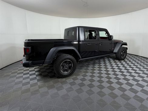 Used 2021 Jeep Gladiator Rubicon image 4