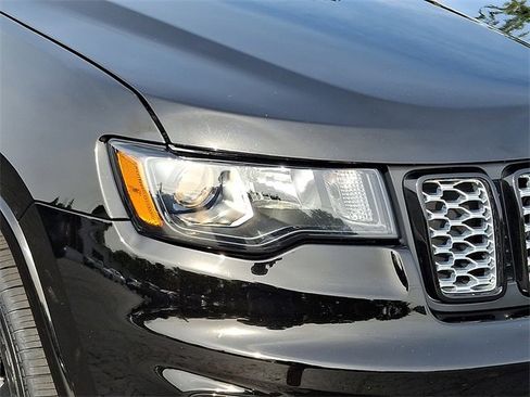 Used 2018 Jeep Grand Cherokee Altitude image 9