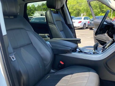 Used 2019 Land Rover Range Rover Sport HSE AWD/4WD image 23