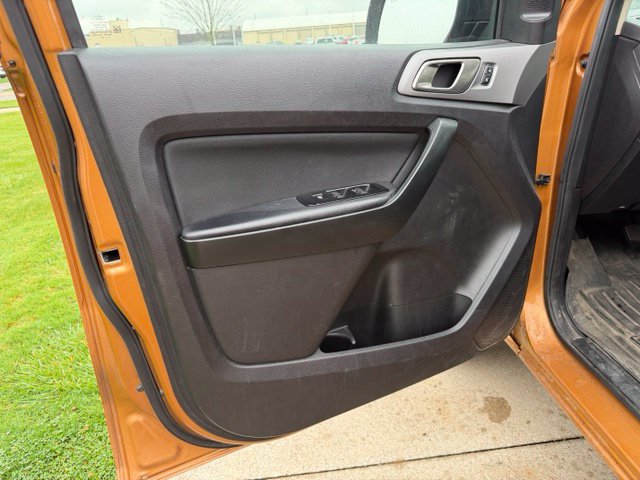 Used 2019 Ford Ranger XLT w/ Equipment Group 301A Mid AWD/4WD image 17