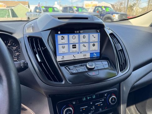 Used 2018 Ford Escape SEL image 22