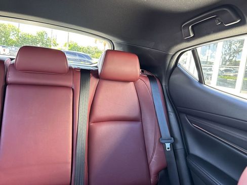 Used 2024 MAZDA MAZDA3 s image 20