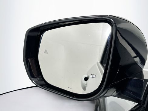 Used 2024 Jeep Grand Cherokee Limited image 16