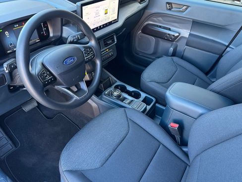 Used 2026 Ford Maverick XL FWD image 9