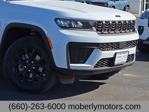 New 2026 Jeep Grand Cherokee Laredo image 69