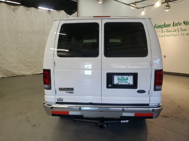 Used 2008 Ford E-350 and Econoline 350 XLT RWD image 4