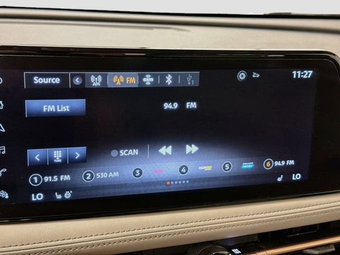 Used 2024 Nissan Ariya AWD image 21