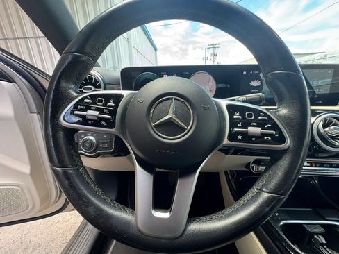 Used 2019 Mercedes-Benz A 220 image 11
