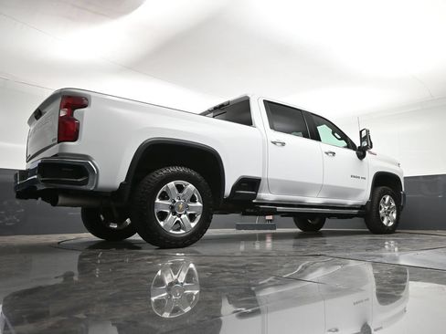 Used 2022 Chevrolet Silverado 2500 LTZ w/ LTZ Plus Package AWD/4WD image 27