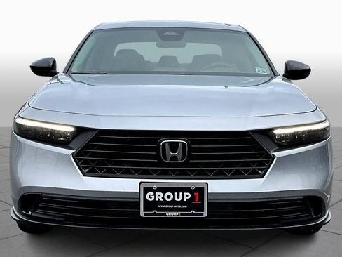 Used 2025 Honda Accord SE image 5